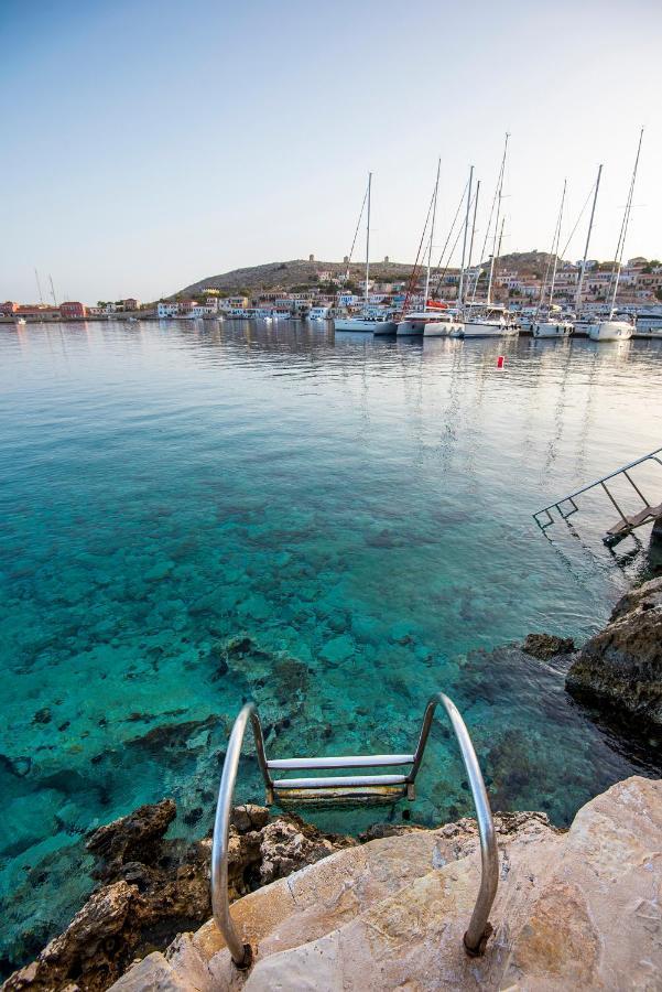 Villa Phaedra Chalki Town Extérieur photo