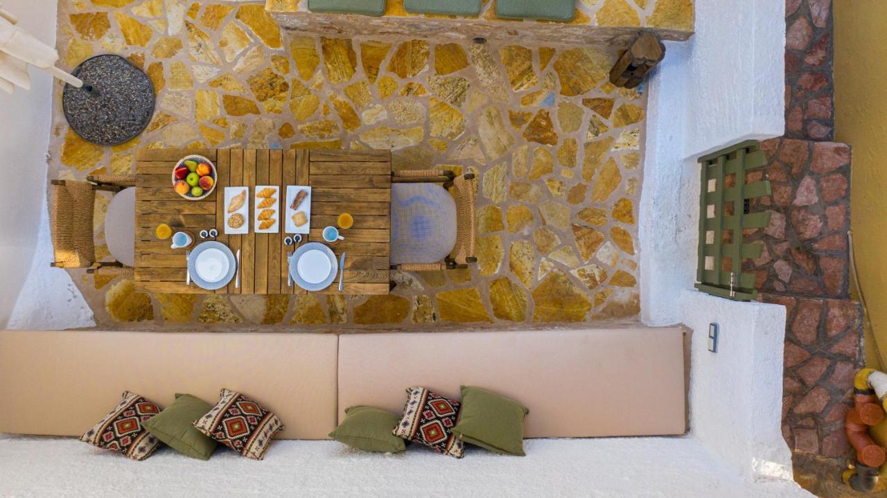 Villa Phaedra Chalki Town Extérieur photo